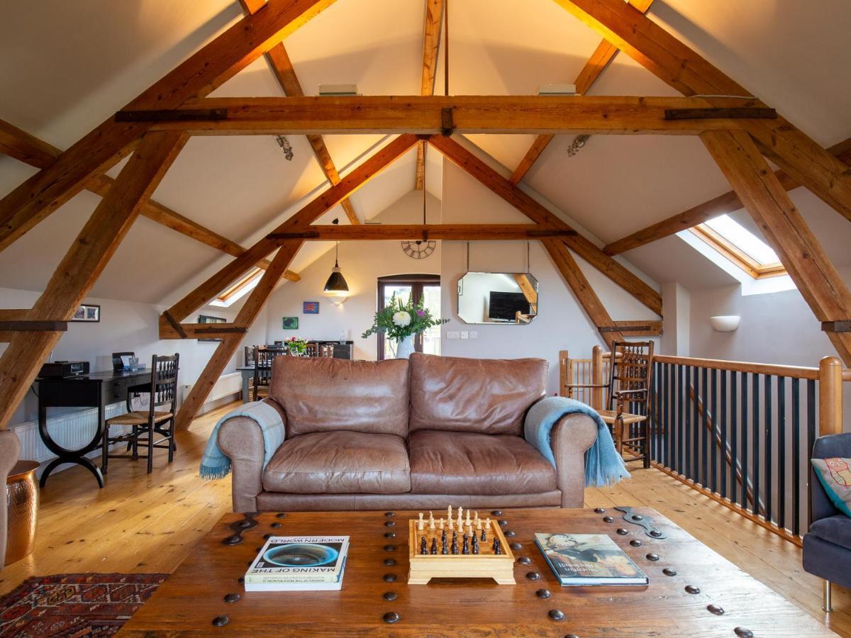Granary At Rectory Farm Wolford